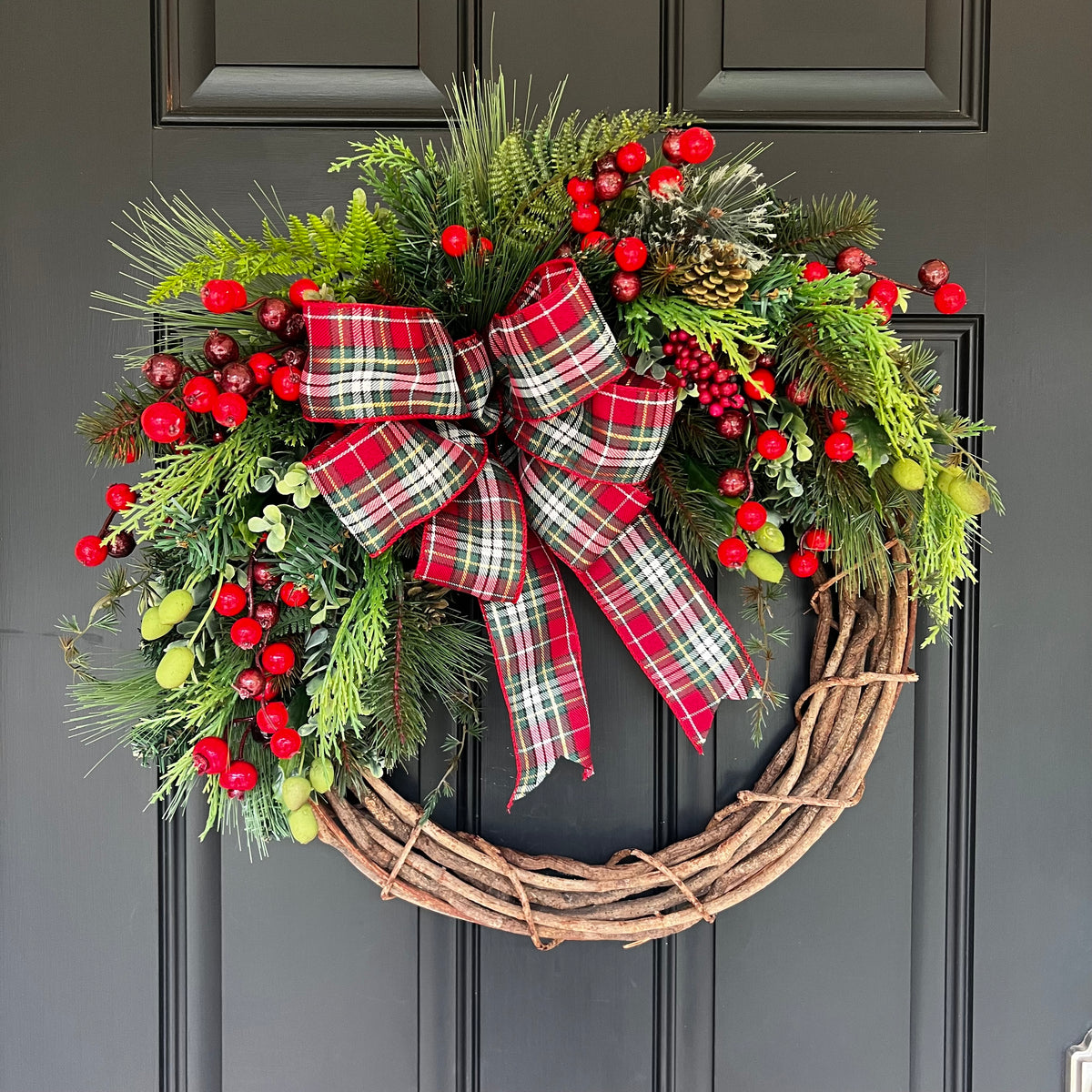 12/4• Winter Wreath Workshop• Imagery