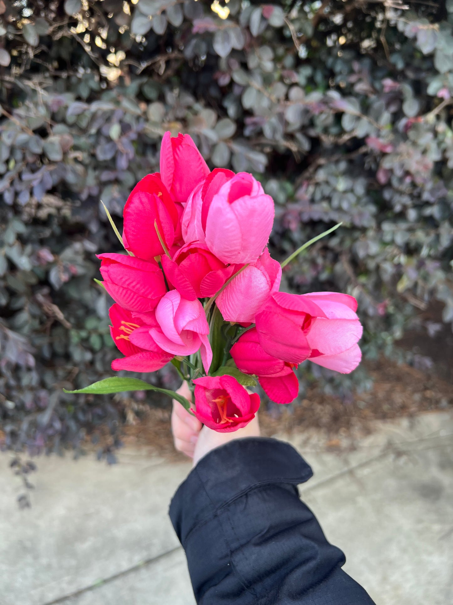 Full Tulip Wreath Multiple Color Options